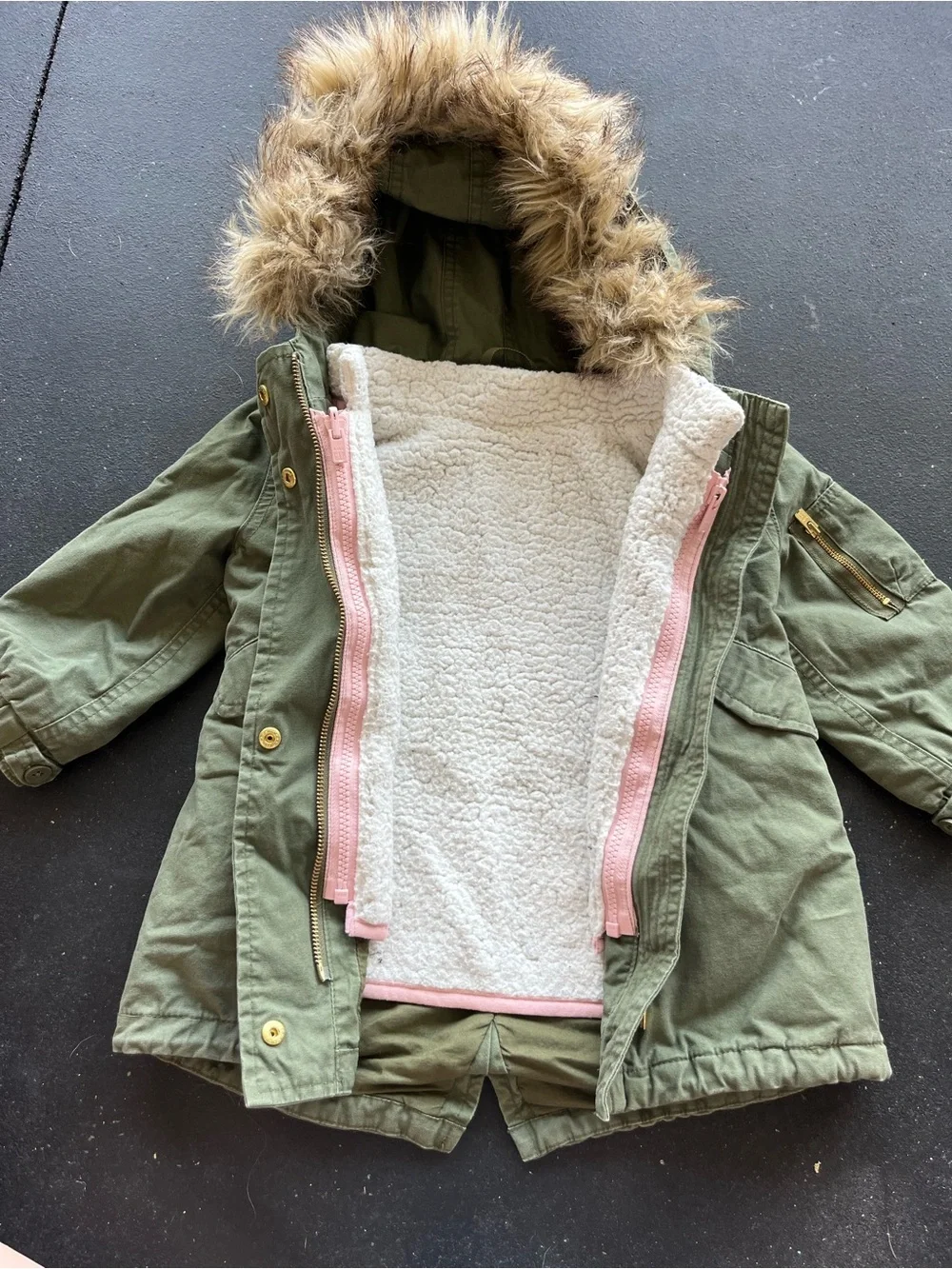 GAP two piece